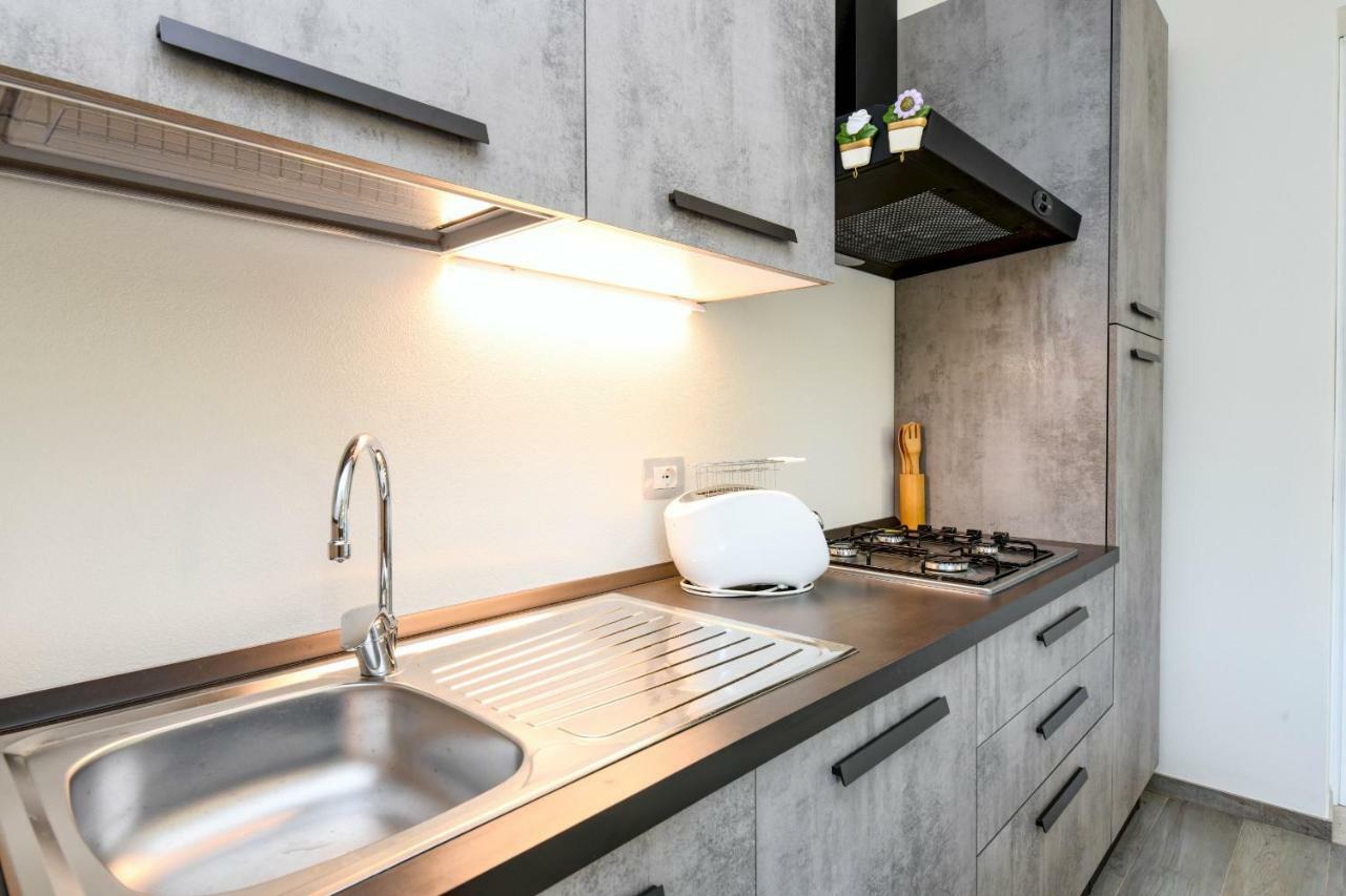 Casa Linda Villa Ronchi  Екстериор снимка