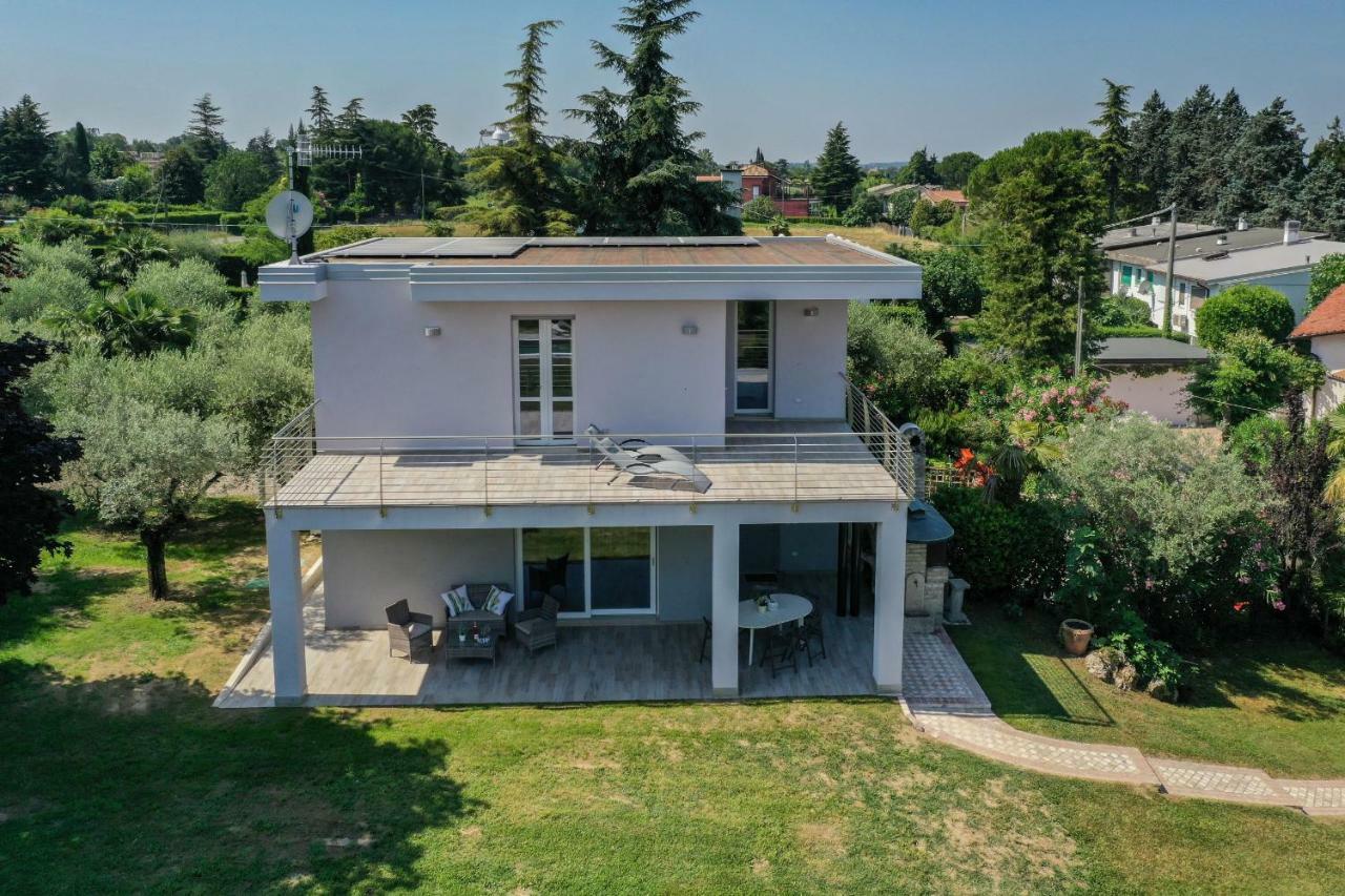 Casa Linda Villa Ronchi  Екстериор снимка